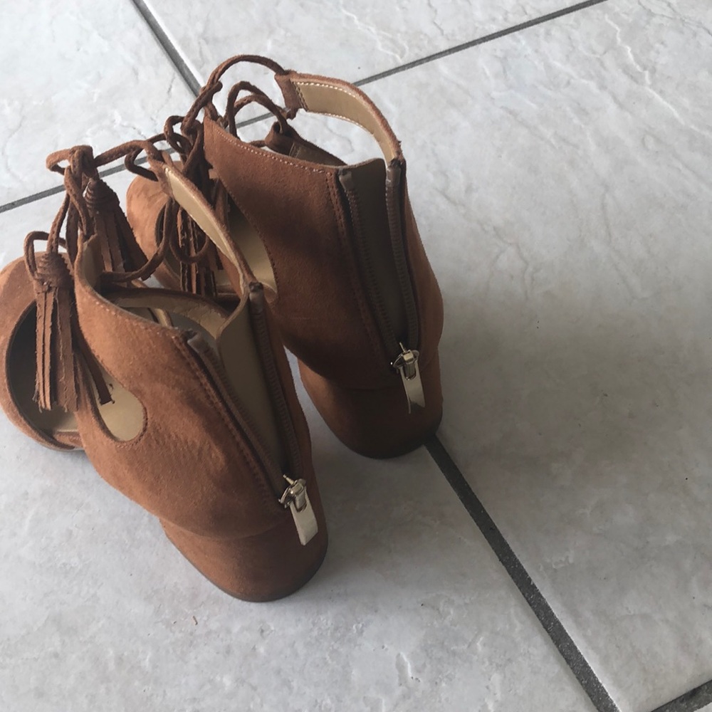 Shoes - Picture 3 of 3
